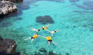 附近有没有卖泳衣的